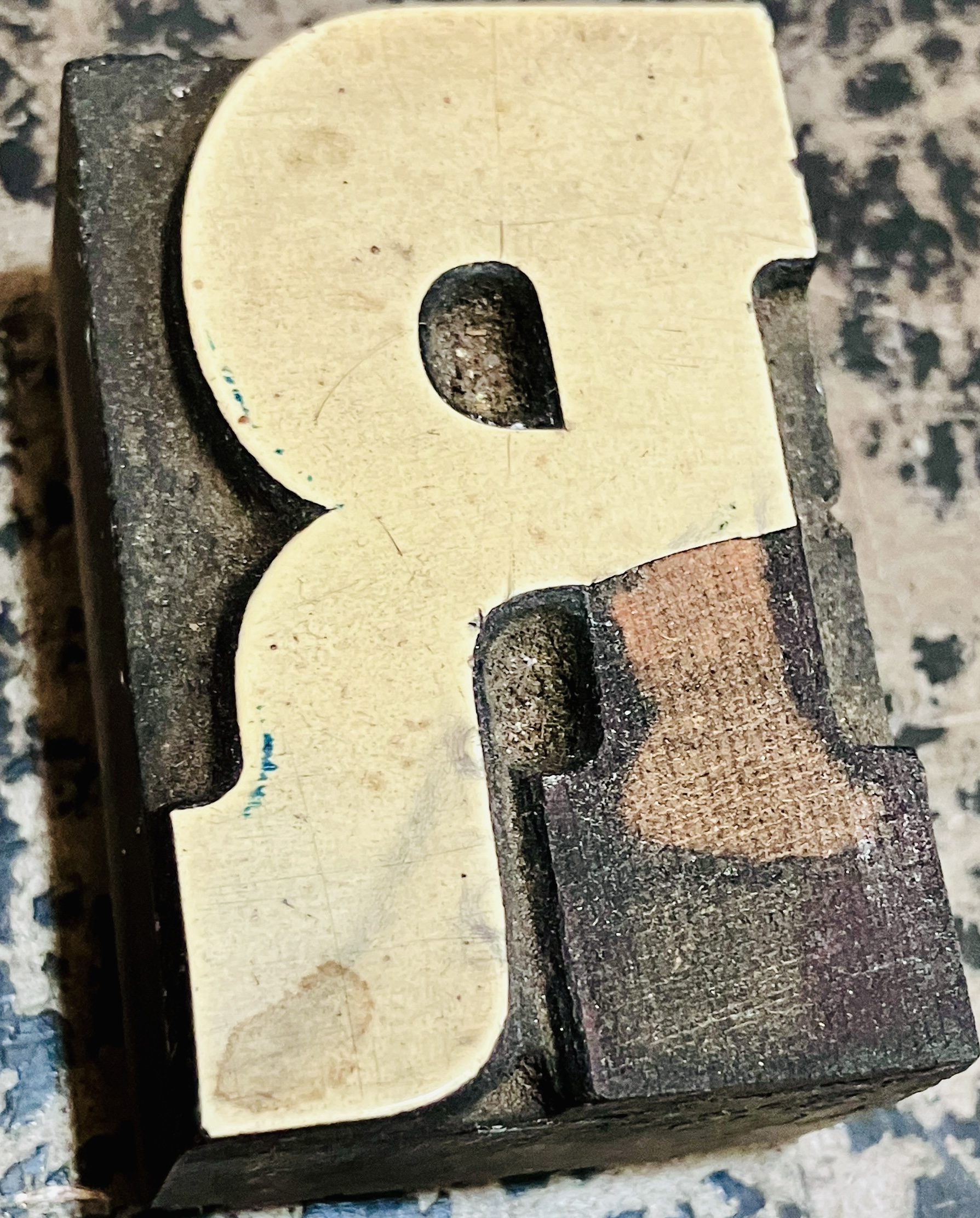 Broken wood type from vba collection
